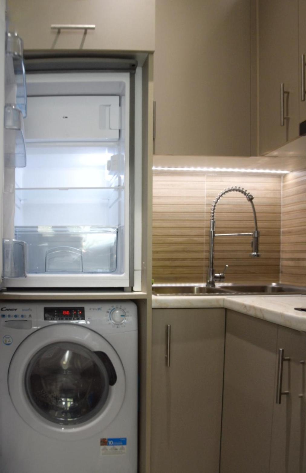 Andriiaanii Apartment Athens Ngoại thất bức ảnh